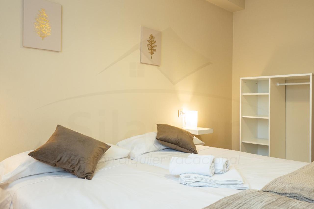 Amosucas Apartament *