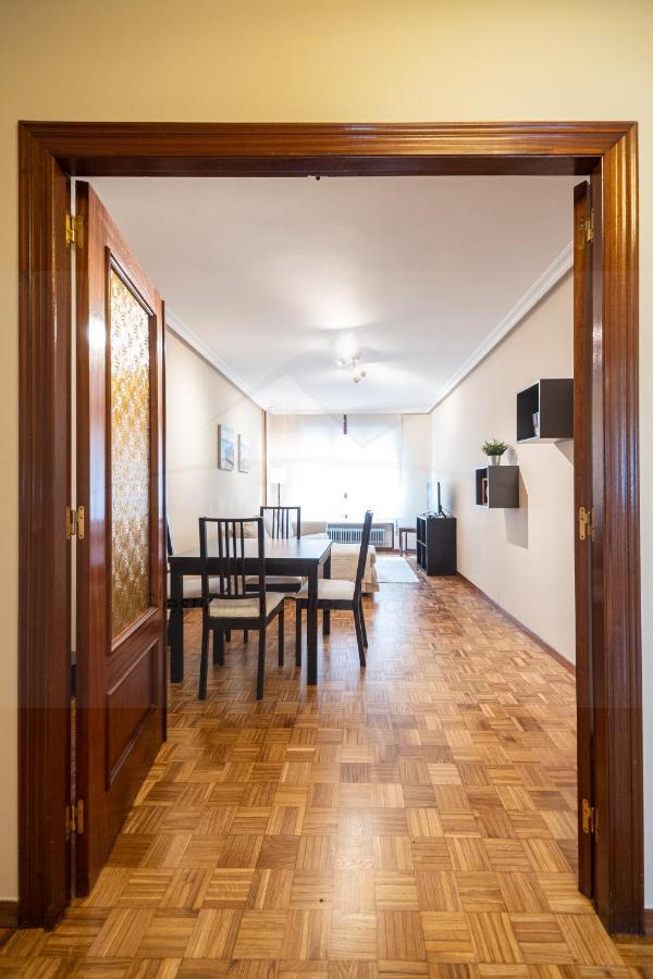 Amosucas Apartament *